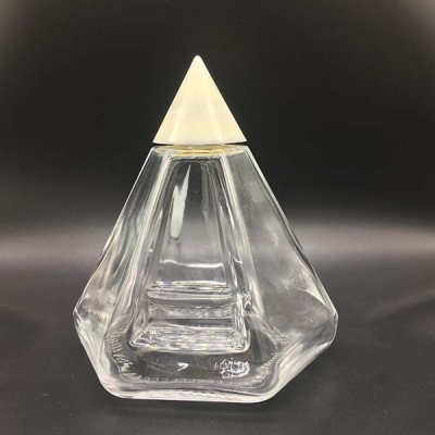 700ml diamond shape bottle customization